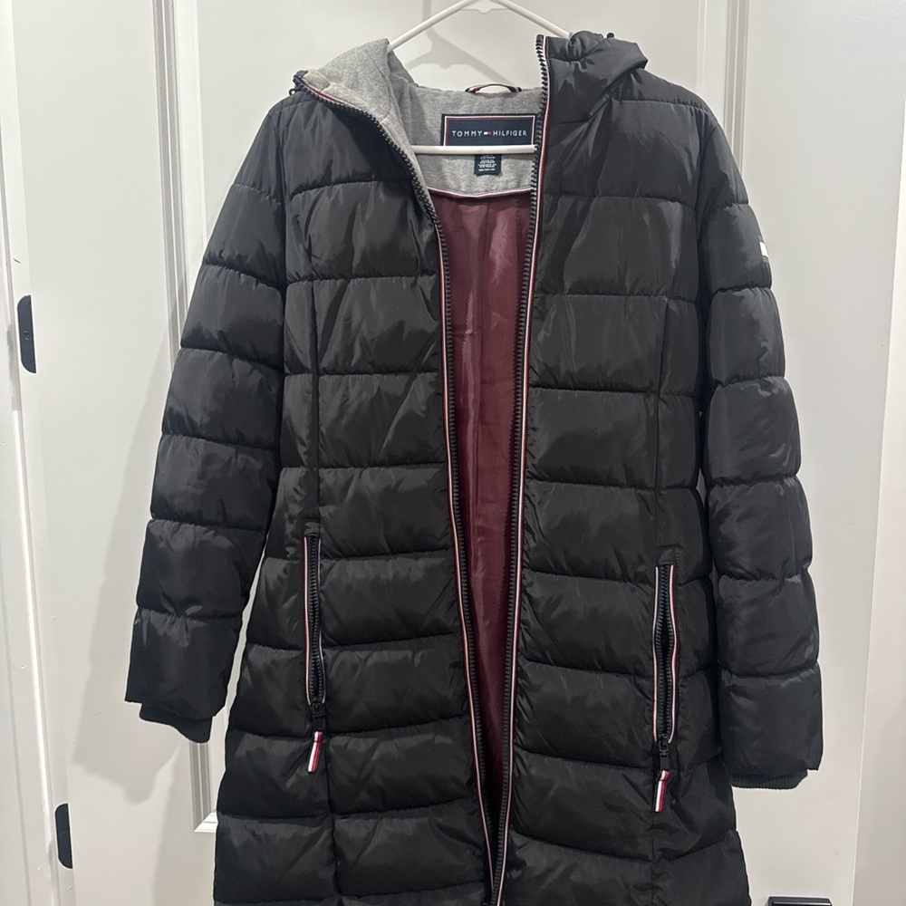 Tommy Hilfiger Women’s Black Puffer Jacket Gray Lining Size XS Like New - Picture 3 of 5